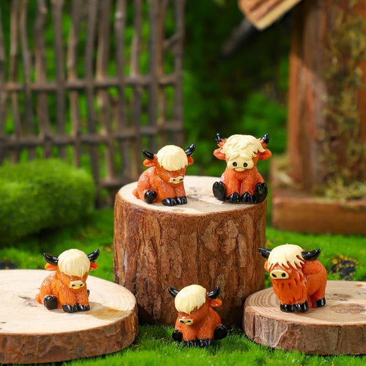 🐂🥚Easter Egg Hunt Alternative: Mini Highland Cow Figurines for Hide & Seek - Adorable Resin Cow Decorations for Party Favors, Easter Basket Stuffers & Home Decor💕